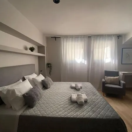 Next To Campus & Hospitals-thessaloniki * テッサロニキ